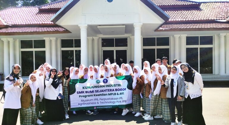 Museum dan Galeri IPB Future menerima Kunjungan Guru dan Siswa SMK Bumi Sejahtera Kabupaten Bogor dalam rangka Field Study Education