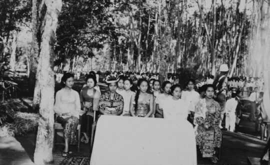 Dekolonialisasi pendidikan tinggi